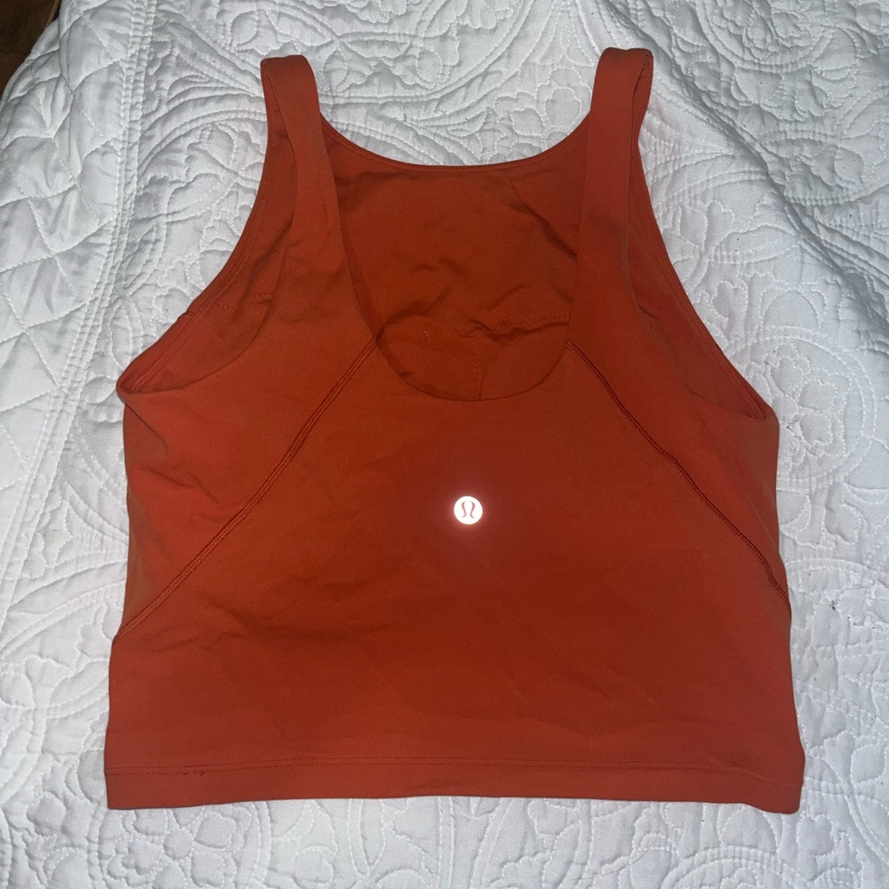 Lululemon top